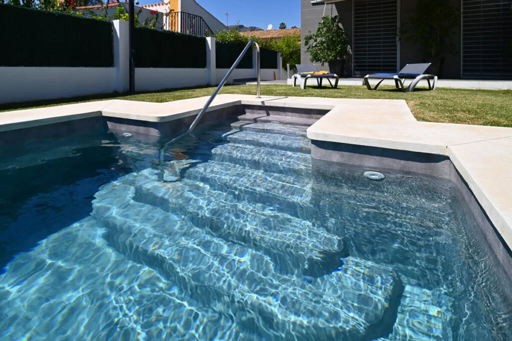 Impermeabilización de piscinas - pavimentos alonso